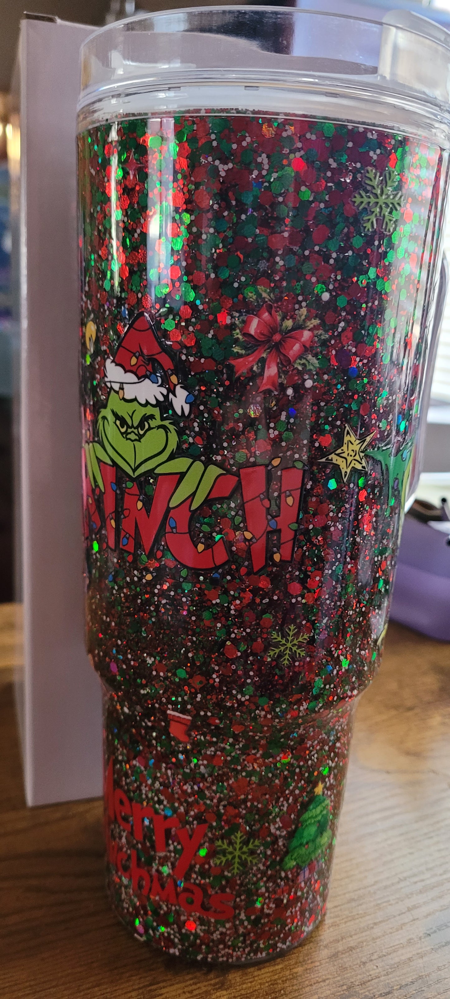 40oz plastic snowglobe grinch