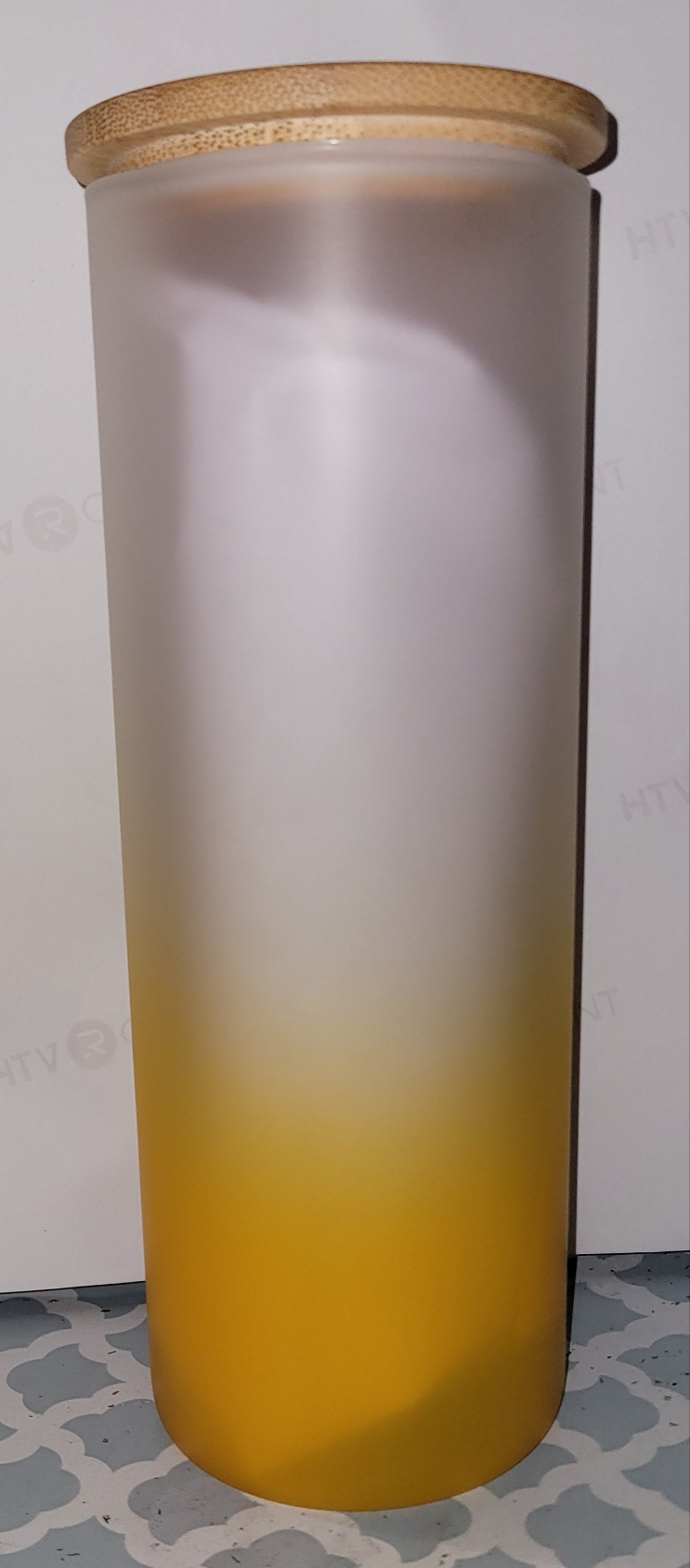 25oz glass frosted at top color at bottom