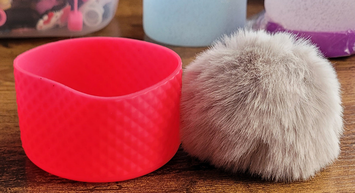 Silicone bottoms with pom poms for cups