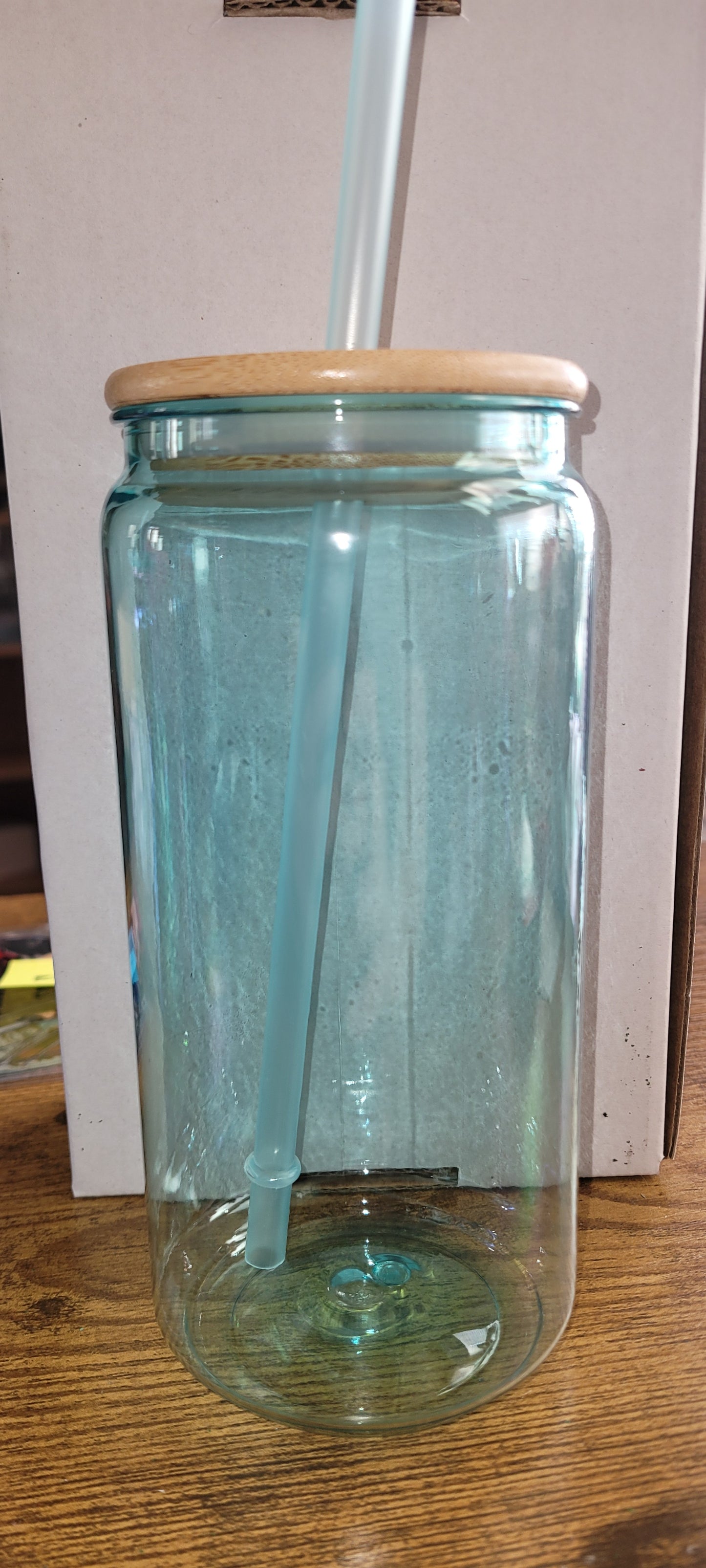 20oz plastic w/bamboo lids